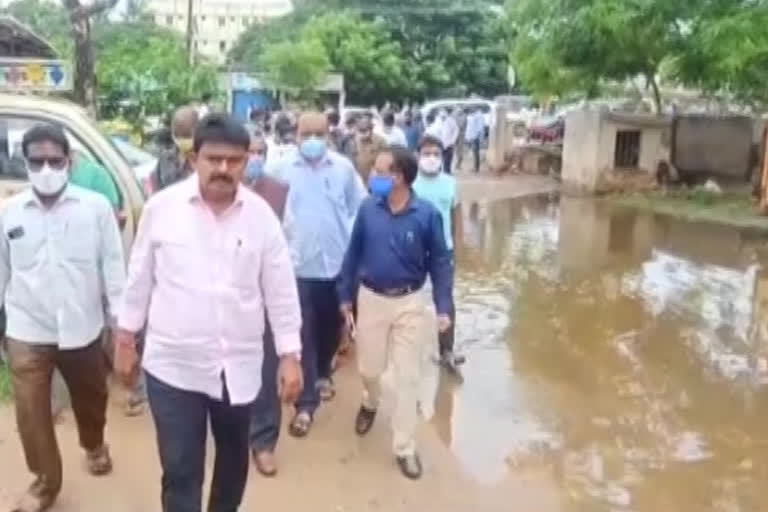 minister perni nani inspected pamarru busstand in krihsna district