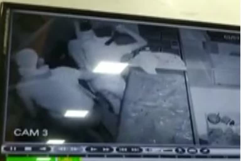 robbery in a jewellery shop