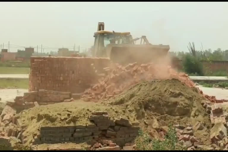 Colonies settled illegally in Burari area demolished