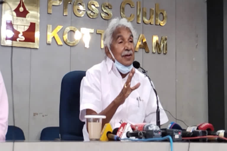 Oommen Chandy  Oommen Chandy criticizes government  Oommen Chandy criticizes government over covid 19 deaths  ഉമ്മൻ ചാണ്ടി  കോണ്‍ഗ്രസ് നേതാവ് ഉമ്മൻ ചാണ്ടി  സര്‍ക്കാരിനെതിരെ ഉമ്മൻ ചാണ്ടി  കൊവിഡ് മരണം