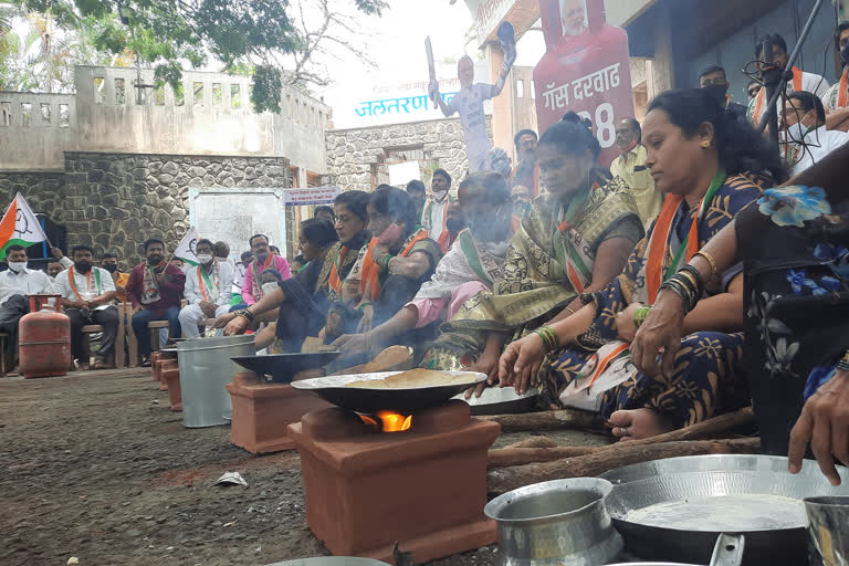 गॅस दरवाढ आंदोलन