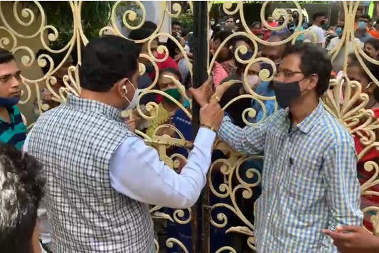 viral video: MP Rajan Vichare slap Shivsanik in thane