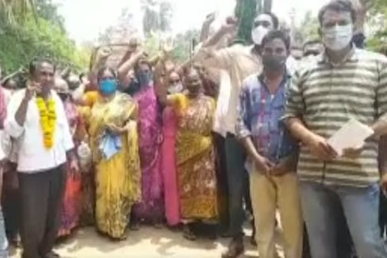 farmers protest