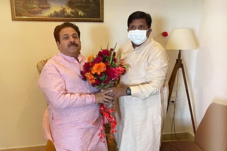 Rajiv Shukla reached Dharamshala