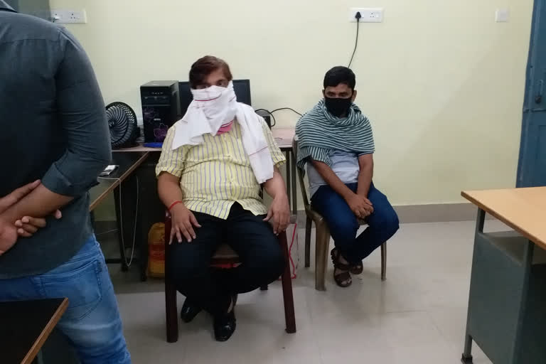 siliguri-police-arrested-fraud-magistrate-from-bihar