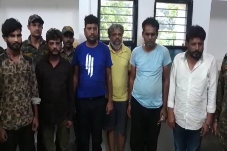 Naxals explosives supply 8 arrested