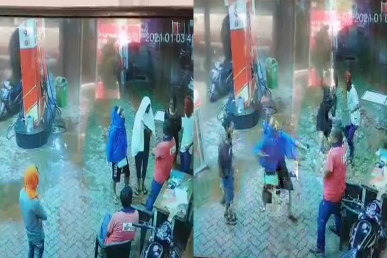 deadly-attack-on-petrol-pump-employee-by-2-girls-in-raipur