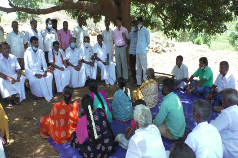 dharmapuri-mla-sp-venkadeshvaran-visited-hill-villagers