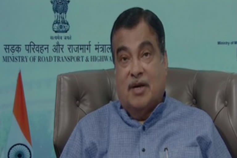 Nitin Gadkari reaction on world class national highway