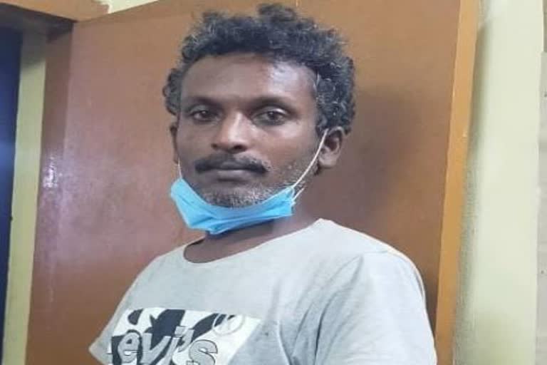 DRUNKEN FATHER  Child attack  FATHER BEATED DAUGHTER alappuzha  അച്ഛന്റെ മർദ്ദനമേറ്റ് കുട്ടിക്ക് പരിക്ക്  ആലപ്പുഴയില്‍ കുട്ടിക്ക് അച്ഛന്‍റെ മര്‍ദനം  ഏഴ് വയസുകാരിക്ക് പരിക്ക്  ആലപ്പുഴയില്‍ കുട്ടിക്ക് പരിക്ക്  ആലപ്പുഴ