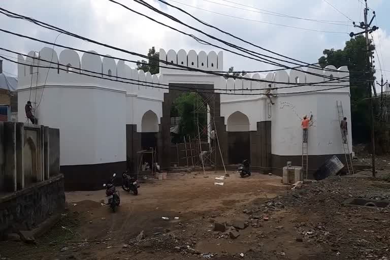 aurangabad historical gates renovation in final stage