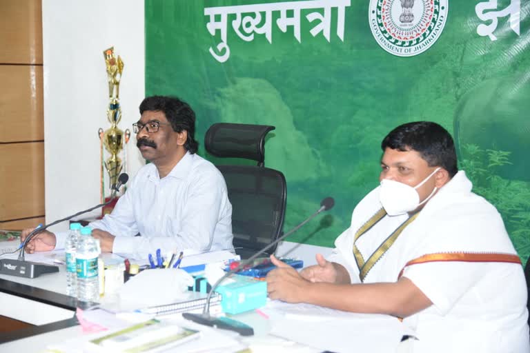 cm hemant soren adressed fisherman online