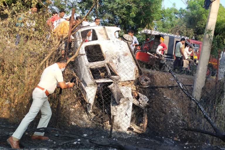 Tikli road car accident