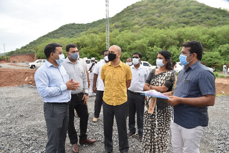 state-health-secretary-anil-kumar-singhal-inspected-govt-lands-in-guntur