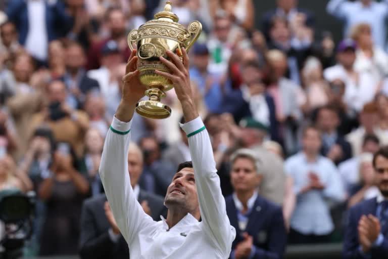 Novak Djokovic wins record-equalling 20th Grand Slam with sixth Wimbledon triumph  വിംബിള്‍ഡണ്‍ കിരീടം  സെര്‍ബിയന്‍ താരം  ഗ്രാന്‍ഡ് സ്ലാം നേട്ടം  Novak Djokovic won a record-equalling 20th Grand Slam  Novak Djokovic  Grand Slam