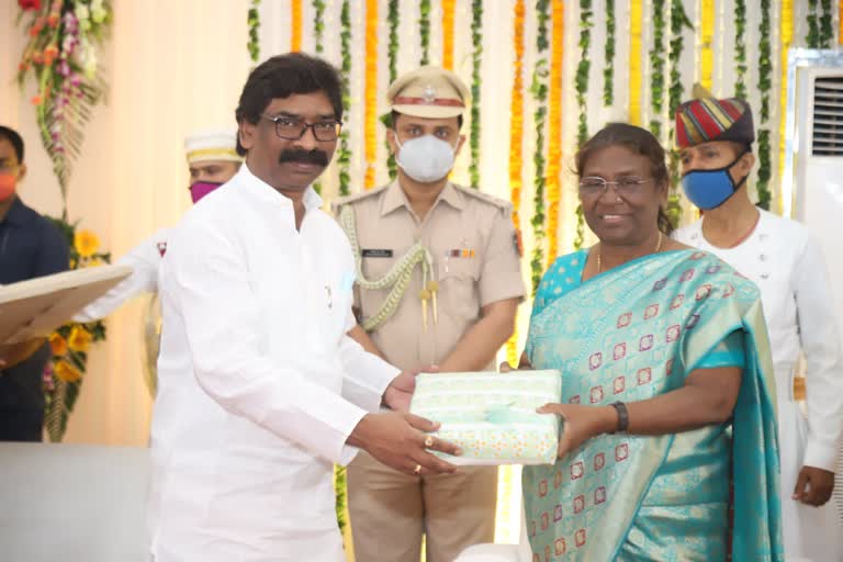 farewell-ceremony-of-governor-draupadi-murmu-in-ranchi