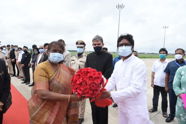 Governor Draupadi Murmu leaves from Jharkhand