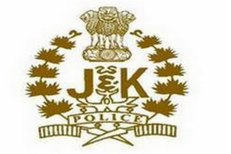 Jammu Police foils bid to smuggle weapons, explosives into Kashmir valley, one held