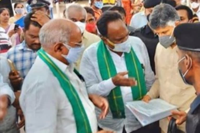 irrigation water federation leader gave letter to chandra babu