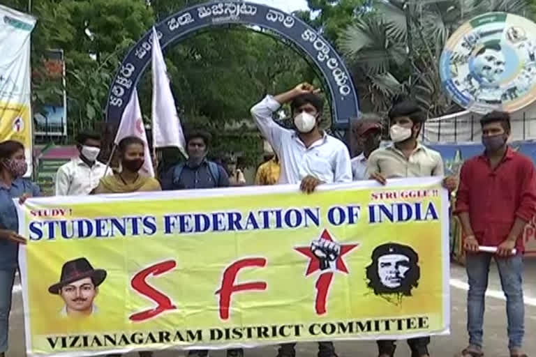 sfi protest