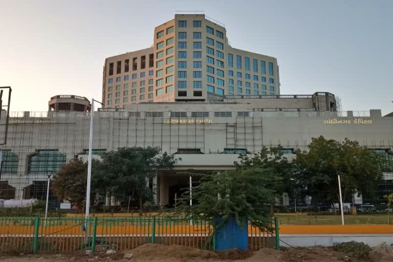 Gandhinagar train station