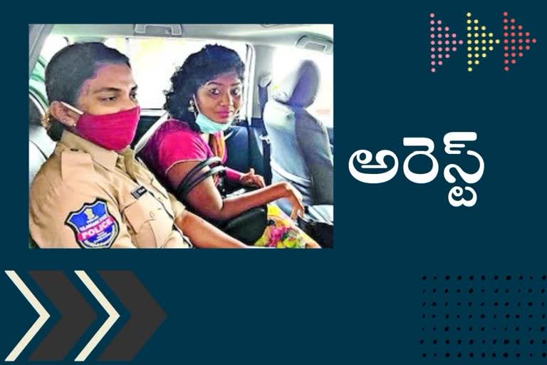 WOMAN ARREST, sunitha boya arrest due to allegations on bunny vasu