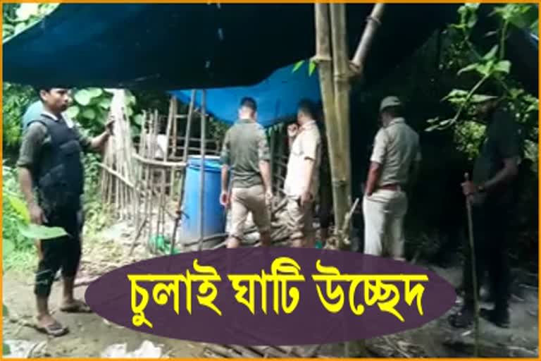 Police crackdown on illegal lacquer At Dangori,Tinsukia District