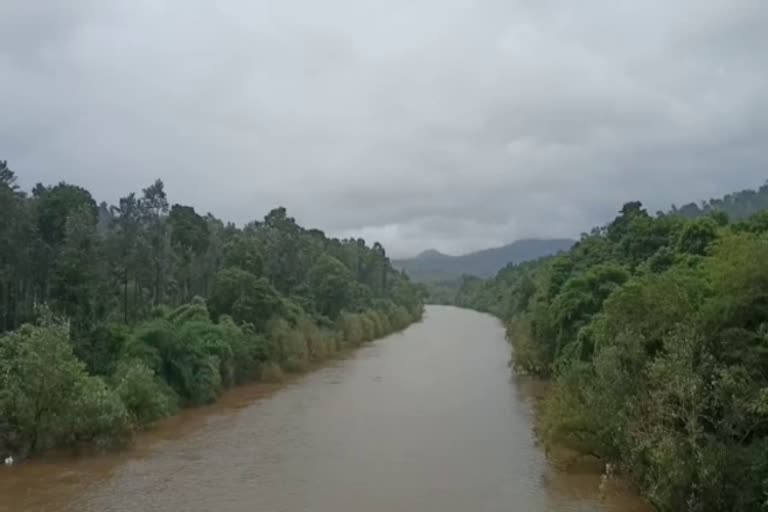 ಚಿಕ್ಕಮಗಳೂರು ಜಿಲ್ಲೆಯಲ್ಲಿ ಭಾರಿ ಮಳೆ