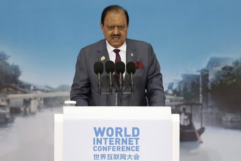 Former Pakistan president Mamnoon Hussain