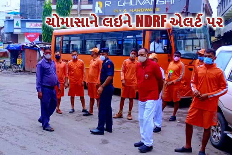ગુજરાત અને રાજસ્થાનમાં ભારે વરસાદને લઇને વડોદરા NDRFની 10 ટીમો તૈનાત