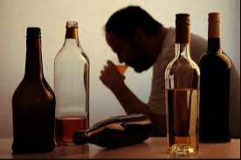 year-2020-alcohol-drinking-linked-over-62000-new-cancer-cases-in-india-says-lancet-oncology-study