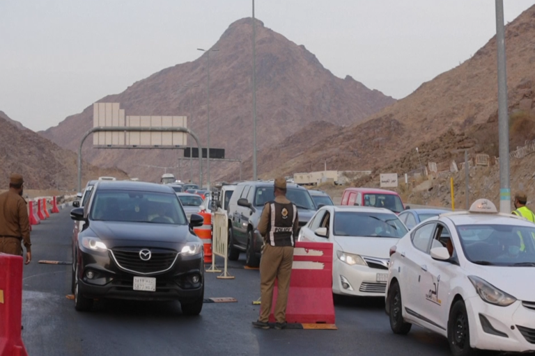 Saudi Arabia beefs up Mecca security ahead of Hajj