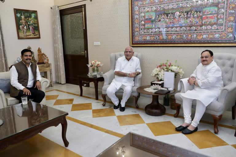 Cm yediyurappa and Vijayendra meets jp nadda