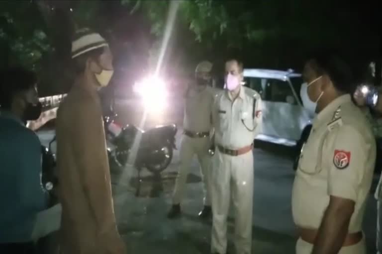 जांच में जुटी पुलिस.