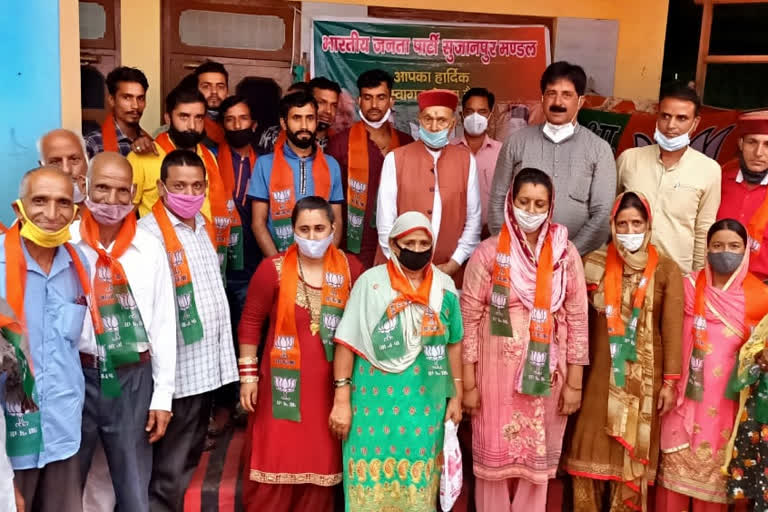 prem kumar dhumal in chabutra panchayat