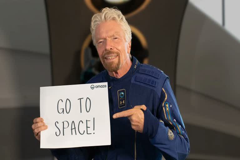 virgin galactic  richard branson  റിച്ചാഡ് ബ്രാൻസൻ  റിച്ചാഡ് ബ്രാൻസൻ  virgin galactic free trip to space  വിർജിൻ ഗാലക്‌ടിക്