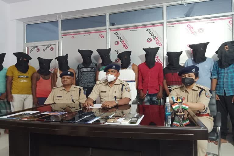 14-cyber-criminal-arrested-in-deoghar