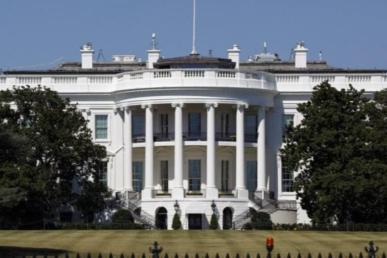 White House sees more breakthrough Covid-19 cases among staff