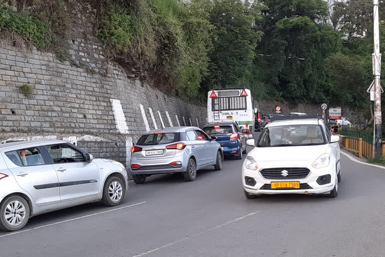 Number of Vehicles in Himachal Pradesh, हिमाचल प्रदेश में वाहनों की संख्या