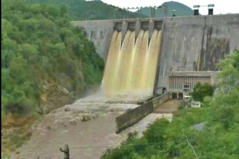 pillur dam water level increase Due to continuous heavy rain in nilgiris  pillur dam water level increase  continuous heavy rain in nilgiris  coimbatore news  coimbatore latest news  pillur dam  கோயம்புத்தூர் செய்திகள்  கோயம்புத்தூர் பில்லூர் அணையில் உயர்ந்த நீர் மட்டம்  பில்லூர் அணையில் உயர்ந்த நீர் மட்டம்  பில்லூர் அணை  கனமழை  கன மழையால் நீர் மட்டம் உயர்வு