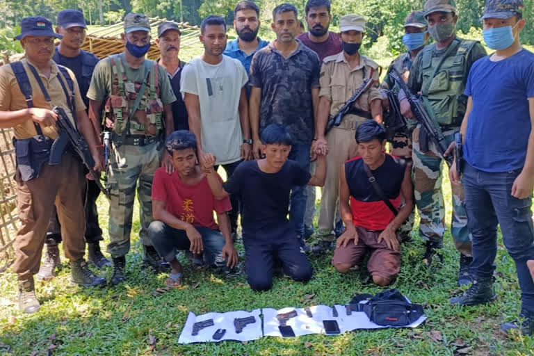3-naga-extrimist-were-caught-on-a-combined-mission-of-assam-police-and-red-shield-division-of-assam-rifles-in-sonari