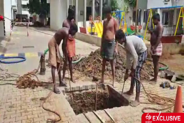 மழைநீர் சேகரிப்பு தொட்டிகள் அமைக்கும் பணி