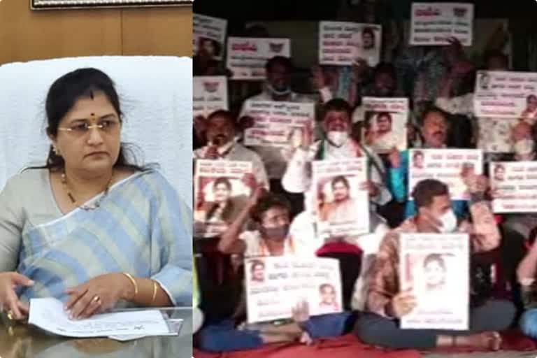 Congress protests against Shashikala Jolle