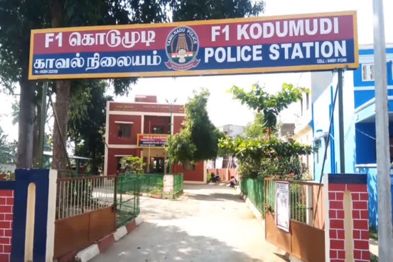 dalith-youth-attacked-in-erode-kodumudi-vck-demands-action