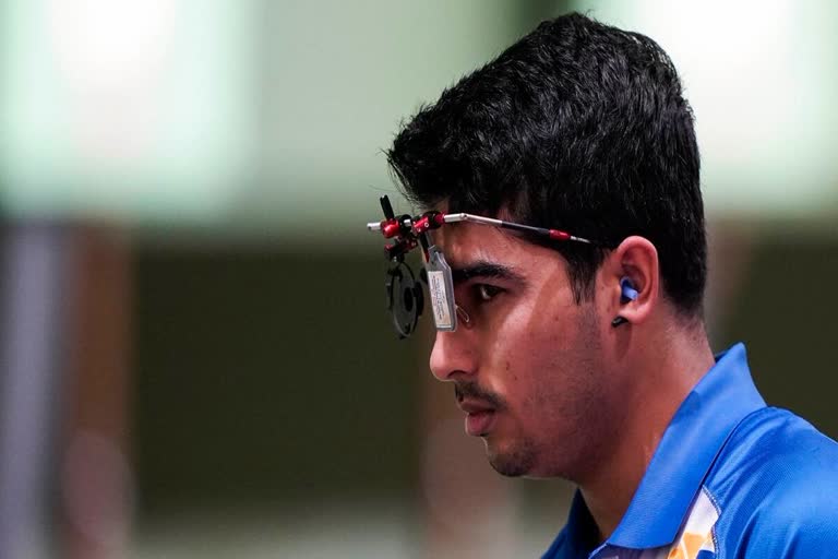 Saurabh Chaudhary  Qualifications  Tokyo Olympics  Shooting  സൗരഭ് ചൗദരി  അഭിഷേക് വർമ  10 മീറ്റര്‍ എയര്‍ പിസ്റ്റൾ  ഷൂട്ടിങ്ങിൽ ഇന്ത്യക്ക് നിരാശ  എളവേണിൽ വാളറിവാൻ  അപൂർവി ചന്ദേല  Saurabh Chaudhary  Tokyo Olympics