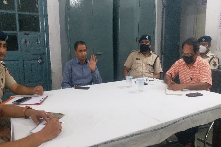 senior-commandant-arrived-to-inspect-tatanagar-rpf-post