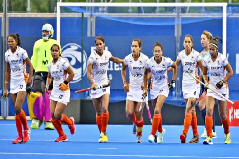 Women's hockey team disappointed  Netherlands beat 5-1  भारतीय महिला हॉकी टीम  नीदरलैंड