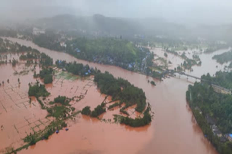 Maha: 13 bodies recovered from two landslide sites in Satara