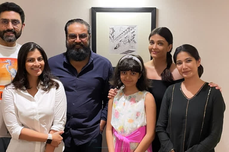 varalaxmi & sarathkumar meets bachchan family