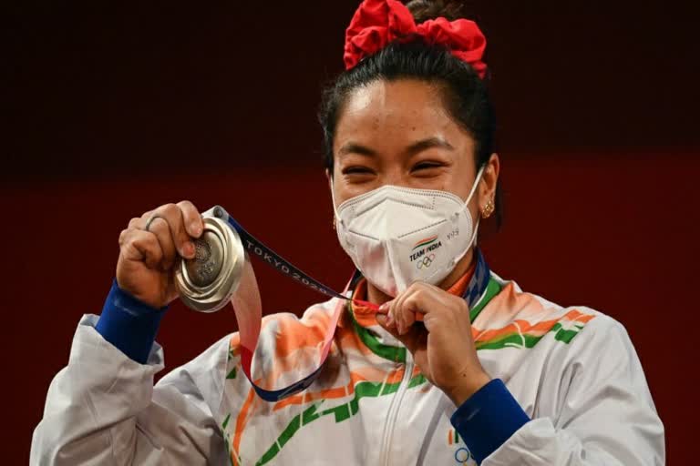 Mirabai Chanu's silver to turn into gold? China's gold medallist Zhihui